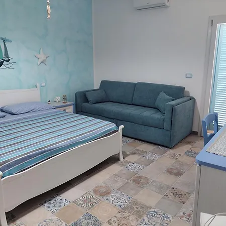 La Colimena Bed and Breakfast 4*